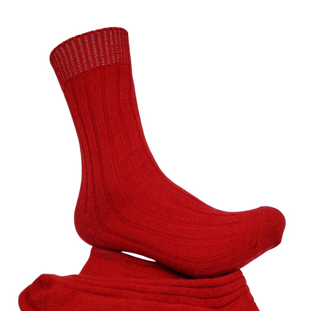 NEW Garnet Hill Ankle Socks 9-11 Atomic Red 82% Cashmere Warm Cozy Holiday Gifts